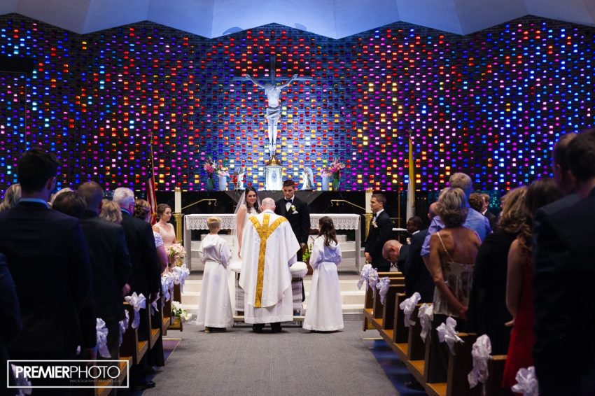 Wedding ceremony. Saints Peter and Paul Catholic Church - Cary, IL